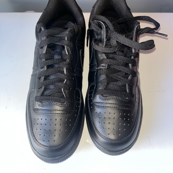 Men’s Nike Legend - Picture 6 of 9